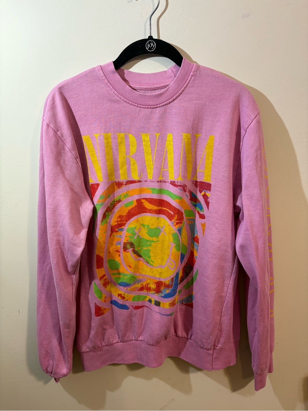 NIRVANA Pink Multicolor Logo Sweatshirt small‎ women’s long sleeve smiley faces